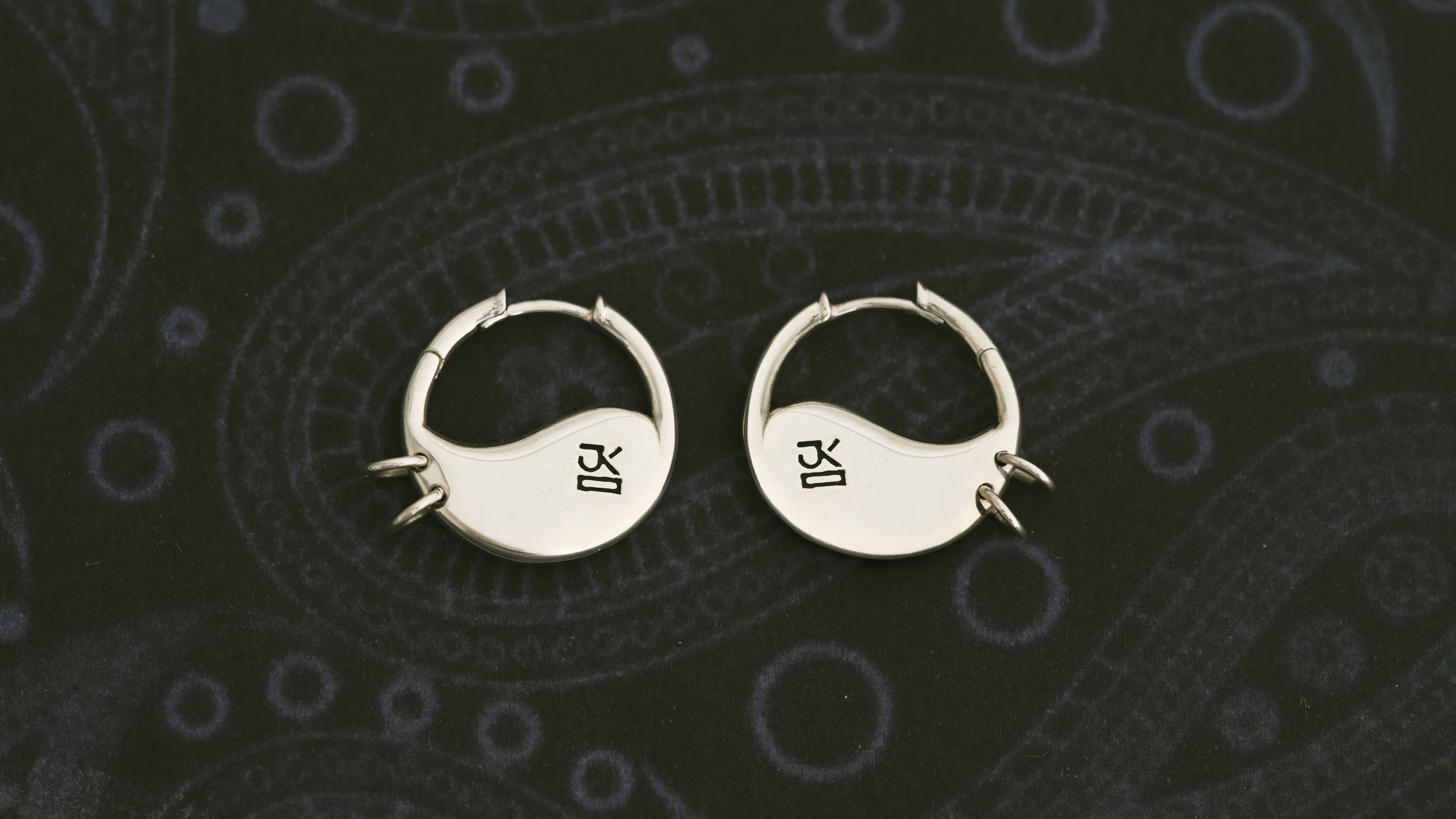 paisley-ying-yang